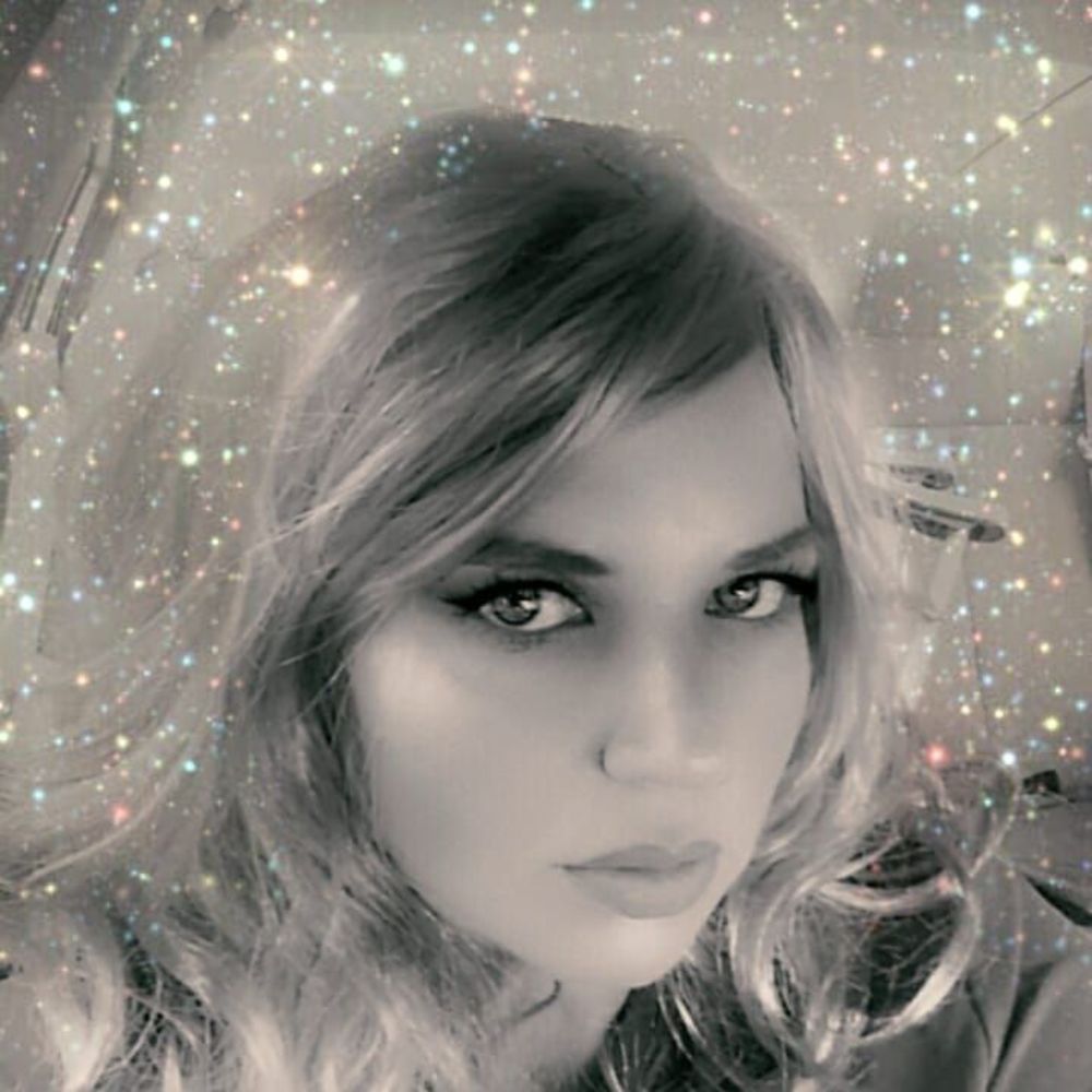 Meet your Posher, Karyl